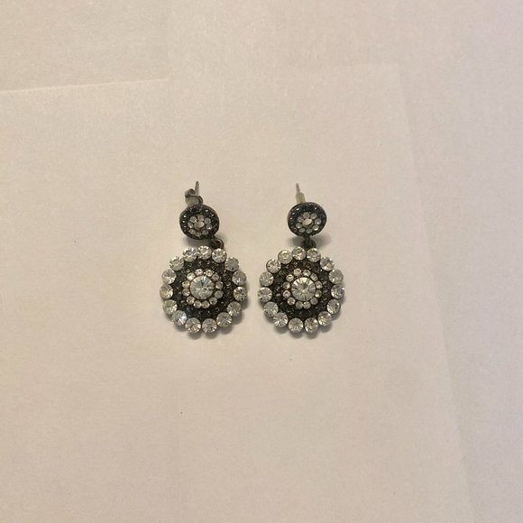 NEW Nordstrom diamond halo drop earrings - Picture 4 of 4
